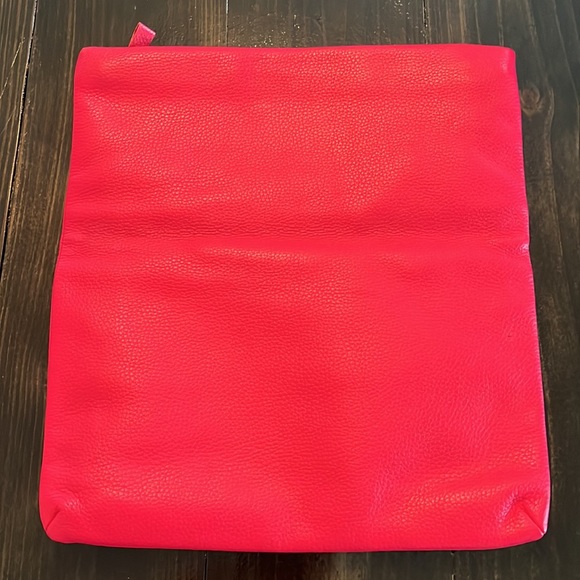 EUC Jennifer Haley Hot Pink Leather Fold Over Clutch - Picture 3 of 10